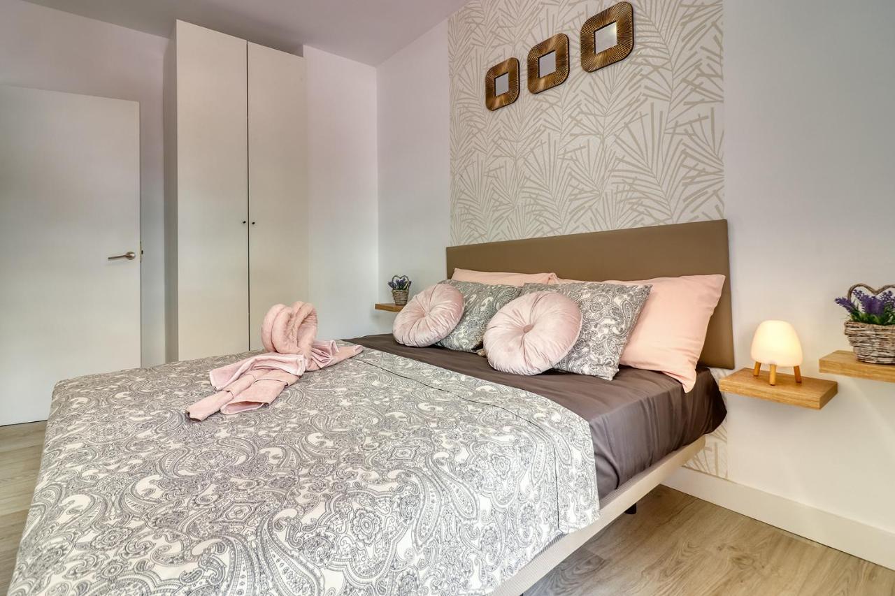 Cozy Main Square And Beachfront 3-Bedrooms Apartment Los Cristianos  Exterior photo